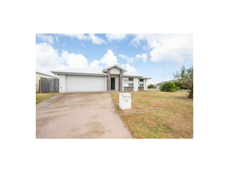 1-2/41 Donovan Street, Blacks Beach QLD 4740