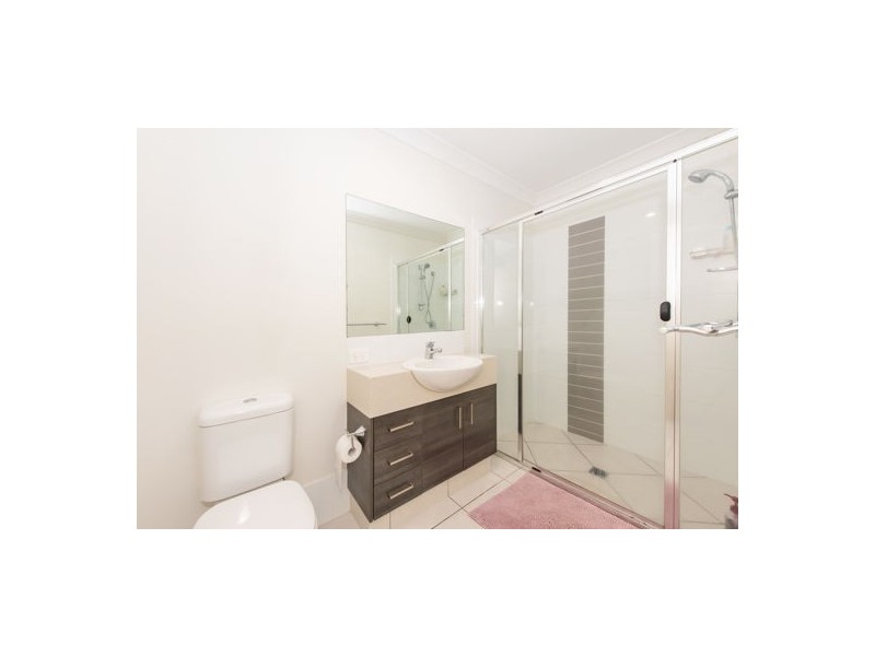 1-2/41 Donovan Street, Blacks Beach QLD 4740