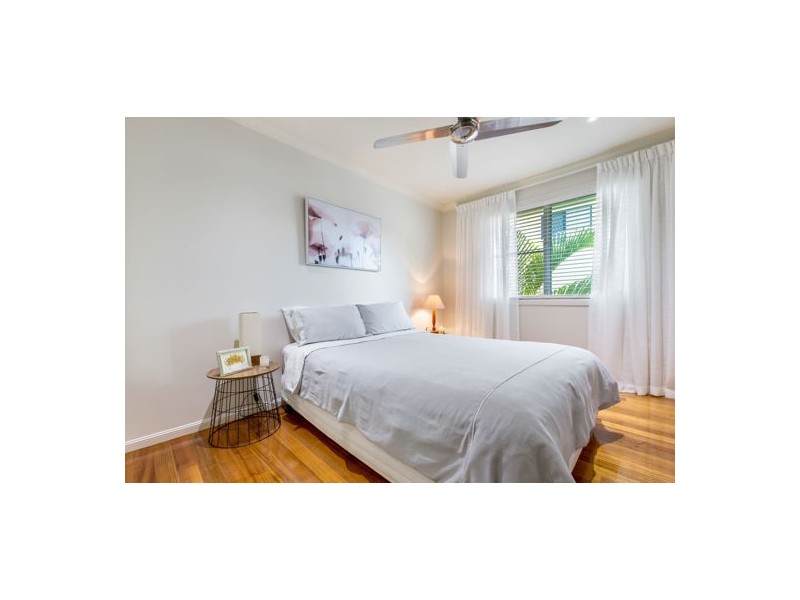 9 Stephanie Court, Glenella QLD 4740