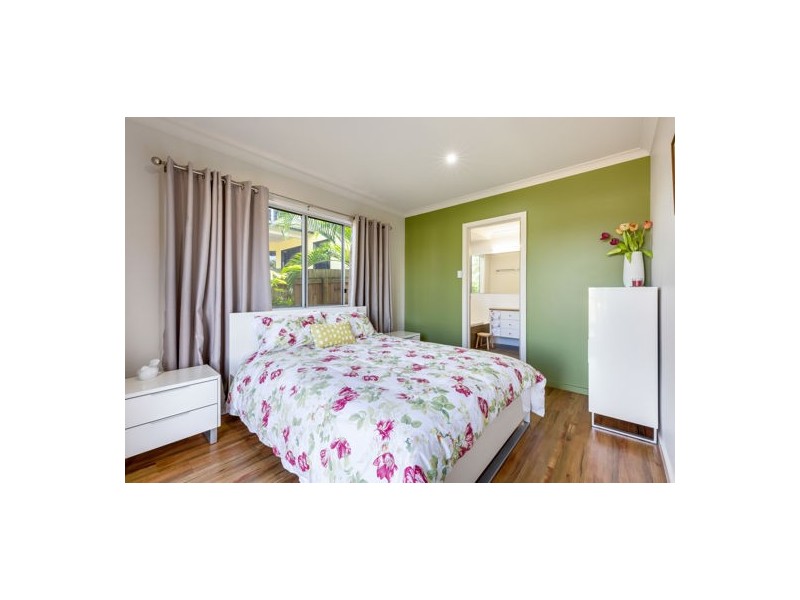 9 Stephanie Court, Glenella QLD 4740