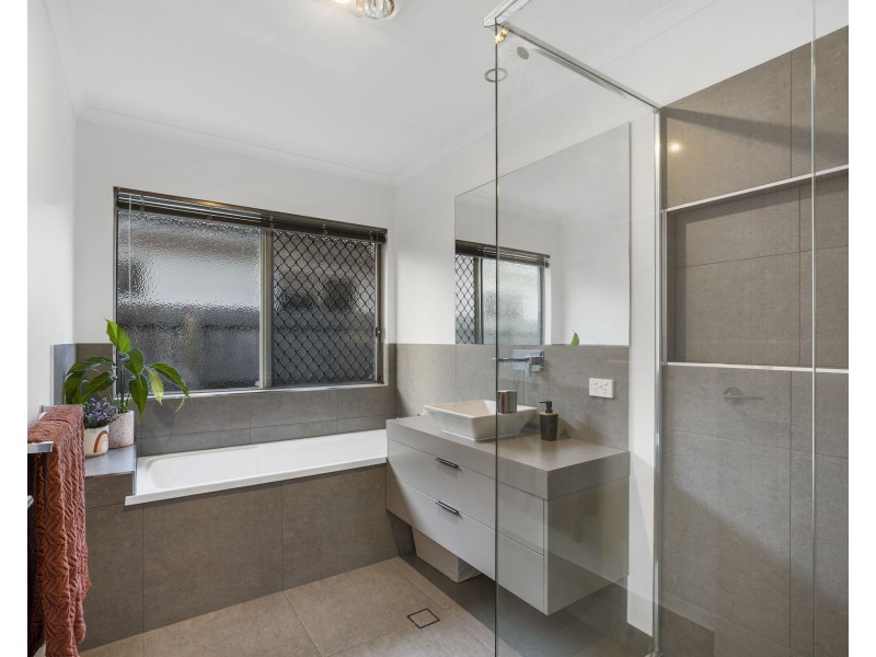 62 Monash Way, Ooralea QLD 4740