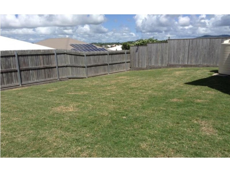 26 Flintwood Street, Rural View QLD 4740