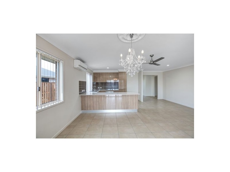 13 Halyard Avenue, Bucasia QLD 4750