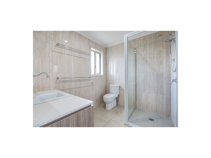 13 Halyard Avenue, Bucasia QLD 4750