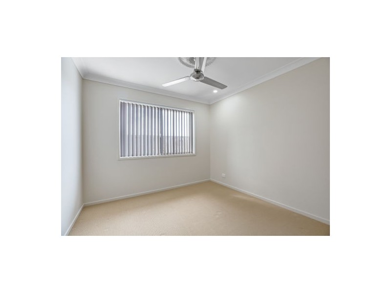 13 Halyard Avenue, Bucasia QLD 4750