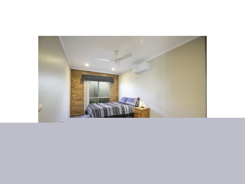 1 Sam Bezzina Drive, Beaconsfield QLD 4740