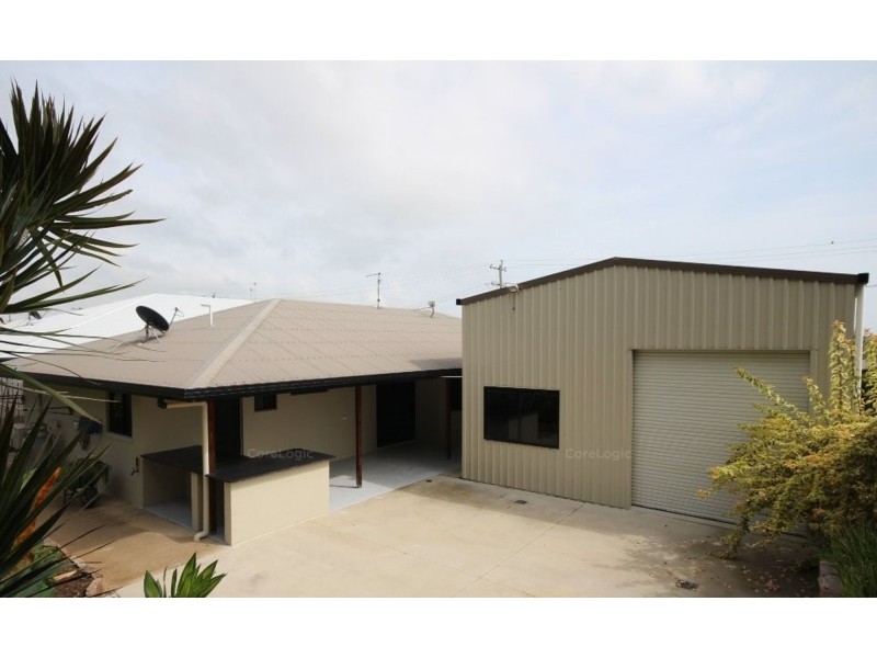 25 Brooksfield Drive, Sarina Beach QLD 4737