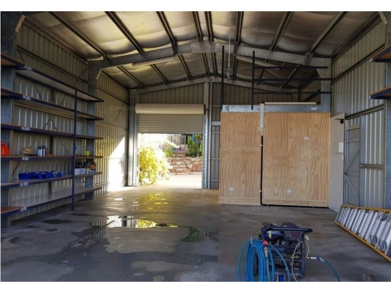 25 Brooksfield Drive, Sarina Beach QLD 4737