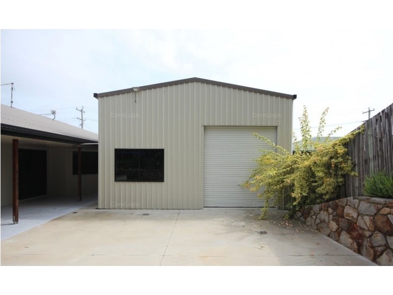 25 Brooksfield Drive, Sarina Beach QLD 4737