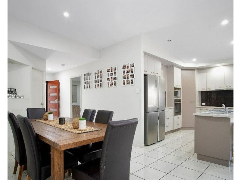 3 Ashton Place, Ooralea QLD 4740