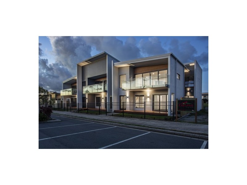 3-3B Willoughby Crescent, East Mackay QLD 4740