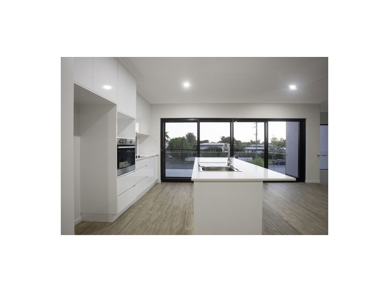 3-3B Willoughby Crescent, East Mackay QLD 4740