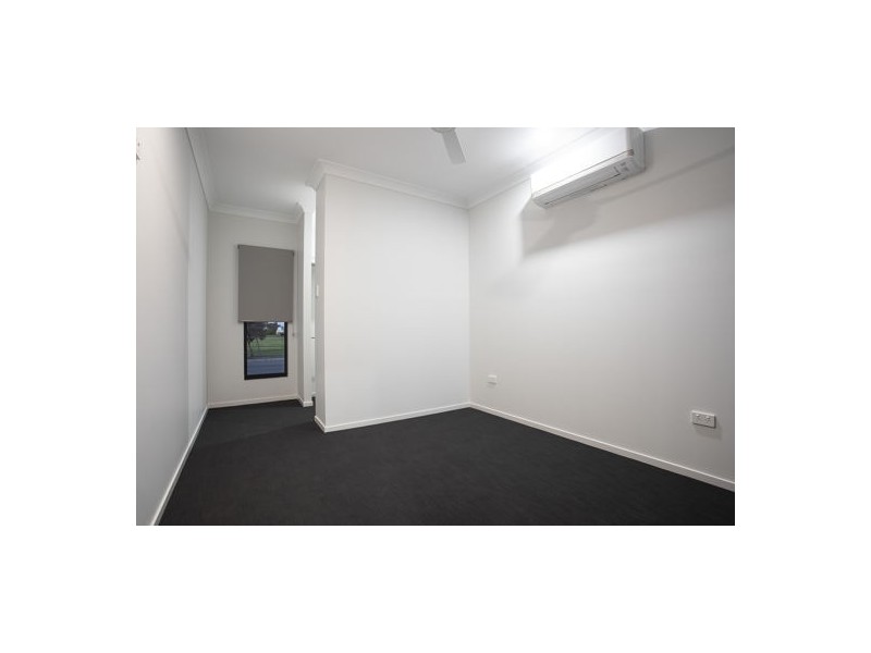 3-3B Willoughby Crescent, East Mackay QLD 4740