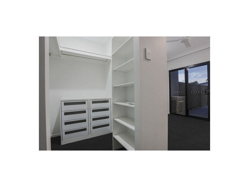 3-3B Willoughby Crescent, East Mackay QLD 4740