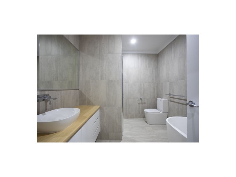 3-3B Willoughby Crescent, East Mackay QLD 4740