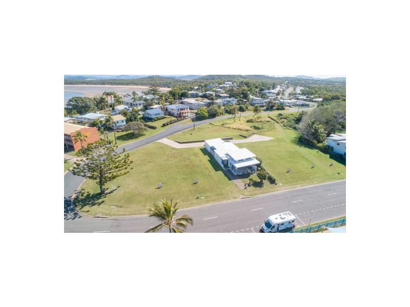 1-6 Owen Jenkins Drive, Sarina Beach QLD 4737