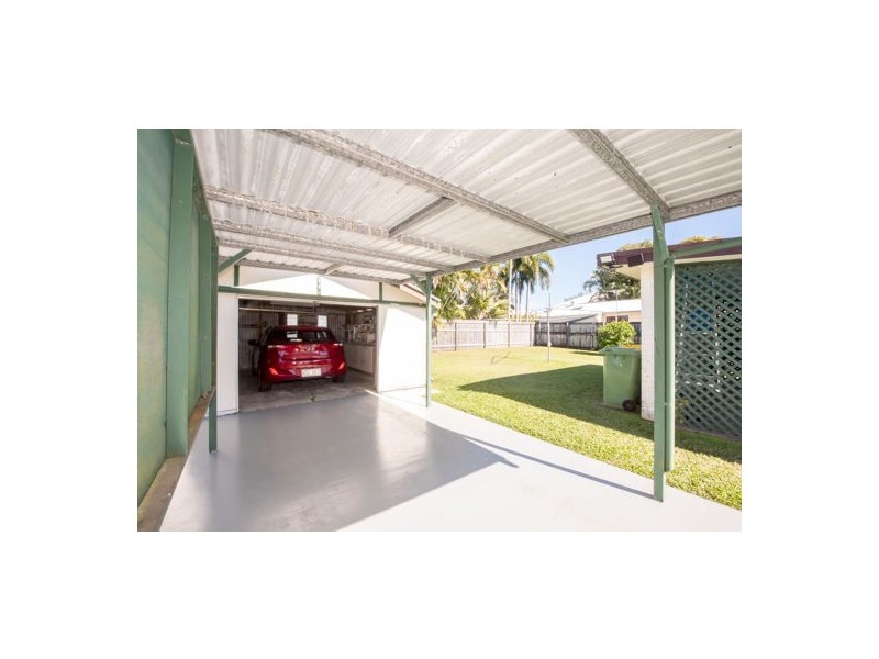 29 Keith Hamilton Street, West Mackay QLD 4740