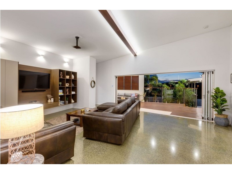 17 Emma Drive, Richmond QLD 4740