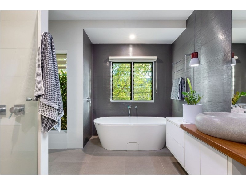 17 Emma Drive, Richmond QLD 4740