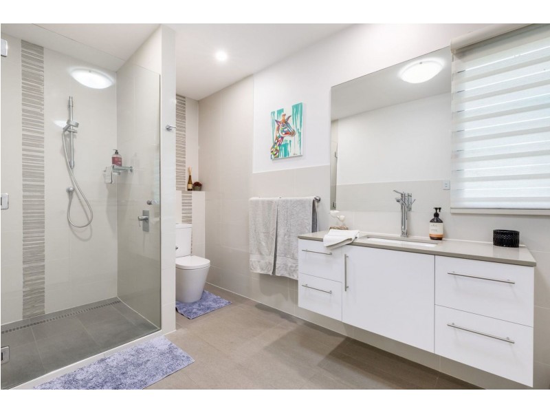 17 Emma Drive, Richmond QLD 4740