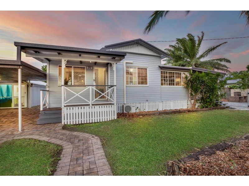 30 The Crescent, North Mackay QLD 4740