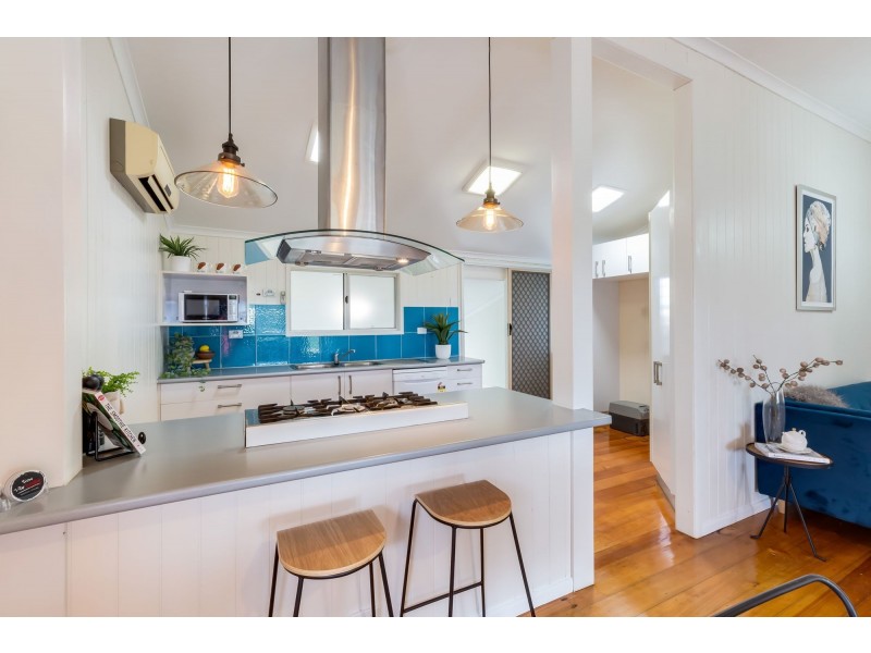 30 The Crescent, North Mackay QLD 4740