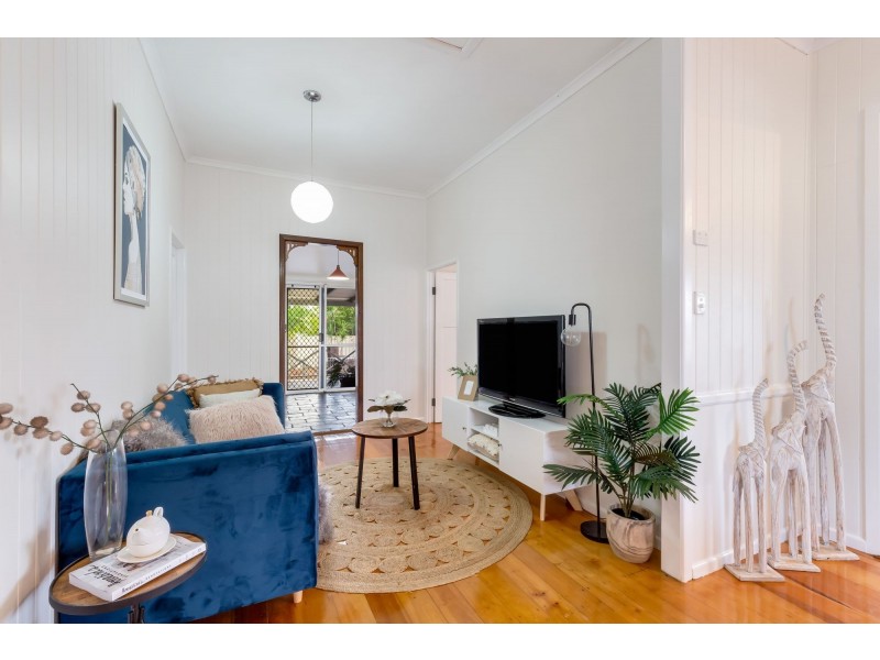 30 The Crescent, North Mackay QLD 4740