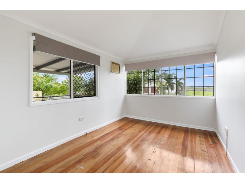 30 The Crescent, North Mackay QLD 4740