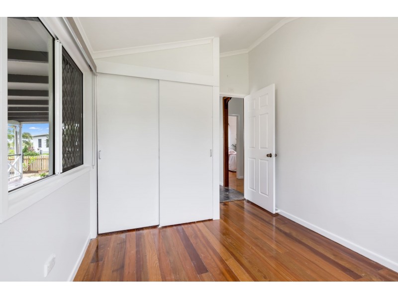 30 The Crescent, North Mackay QLD 4740