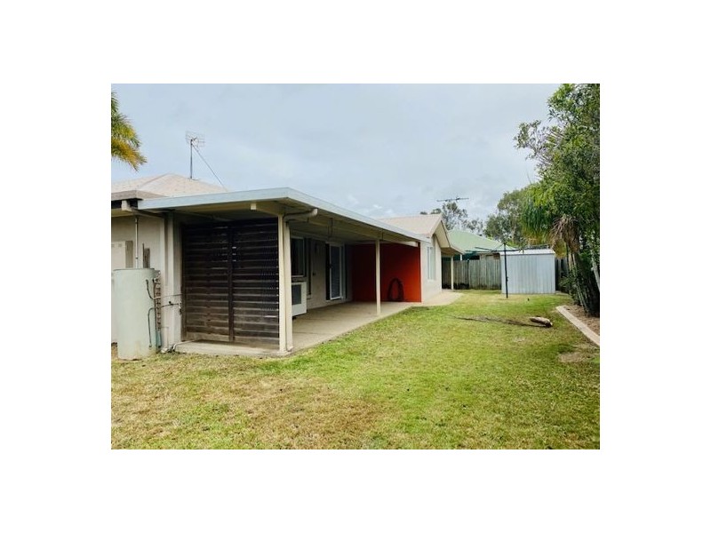 8 Brandon Street, South Mackay QLD 4740