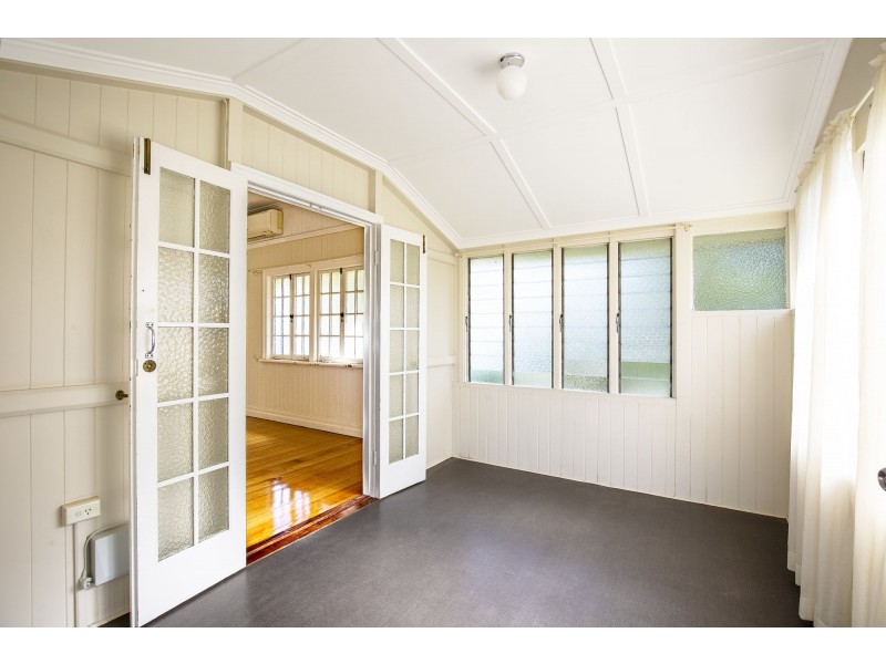 3 Lloyd Street, West Mackay QLD 4740