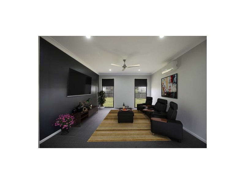 1 Sonoran Street, Rural View QLD 4740