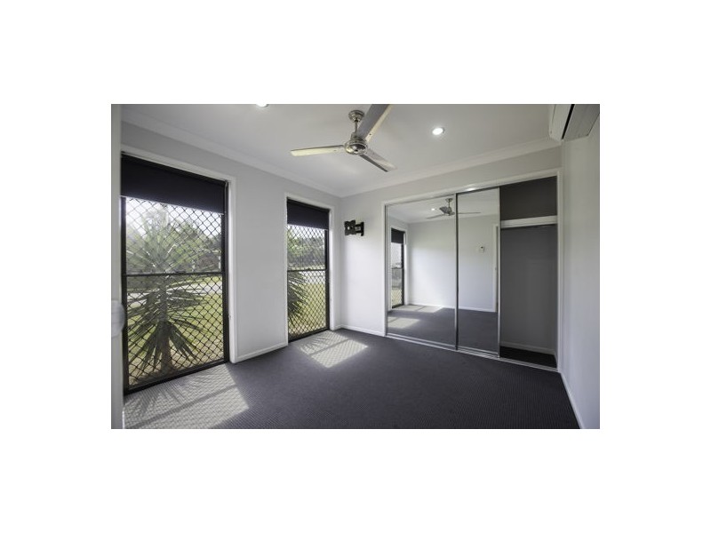 1 Sonoran Street, Rural View QLD 4740