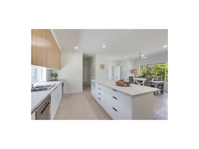 12 Tamarind Terrace, Alligator Creek QLD 4740
