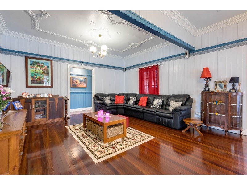 13 Pratt Street, South Mackay QLD 4740