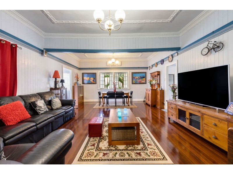 13 Pratt Street, South Mackay QLD 4740