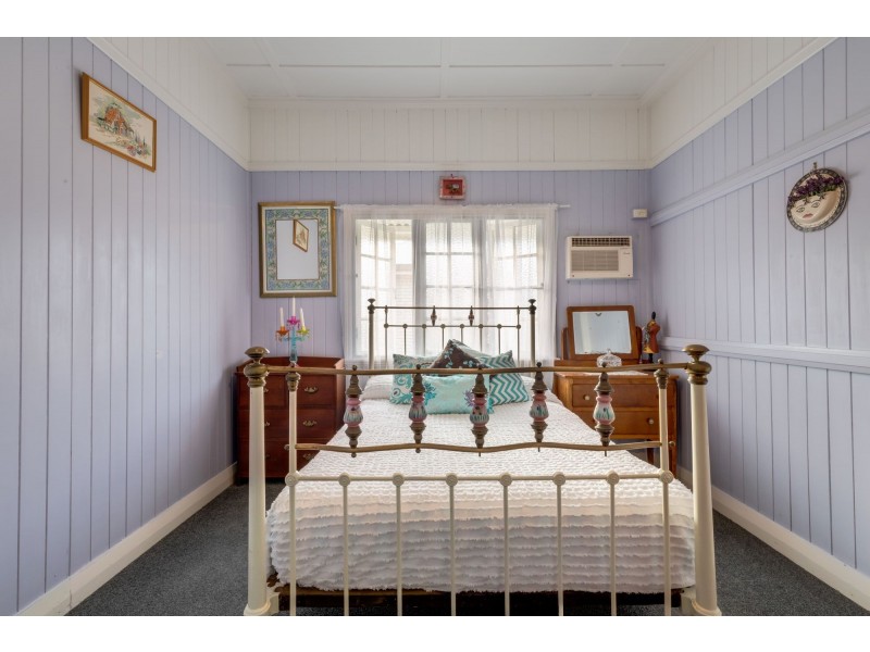 13 Pratt Street, South Mackay QLD 4740