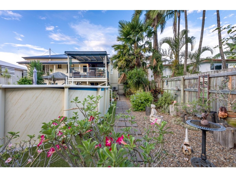 13 Pratt Street, South Mackay QLD 4740