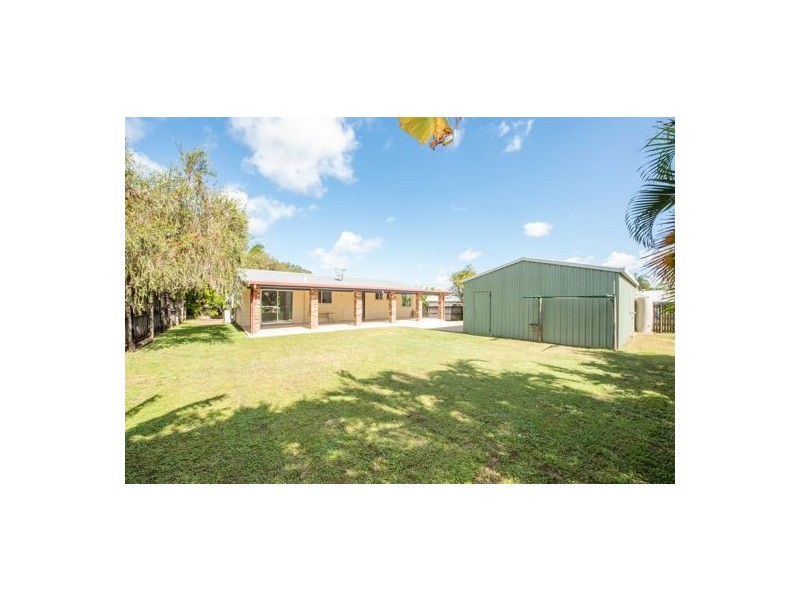 3 Scott Court, Bucasia QLD 4750