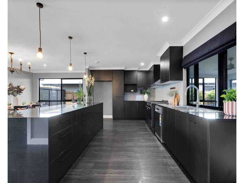 14 Iluka Court, East Mackay QLD 4740