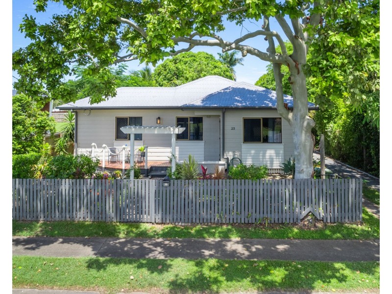 25 Symons Street, South Mackay QLD 4740
