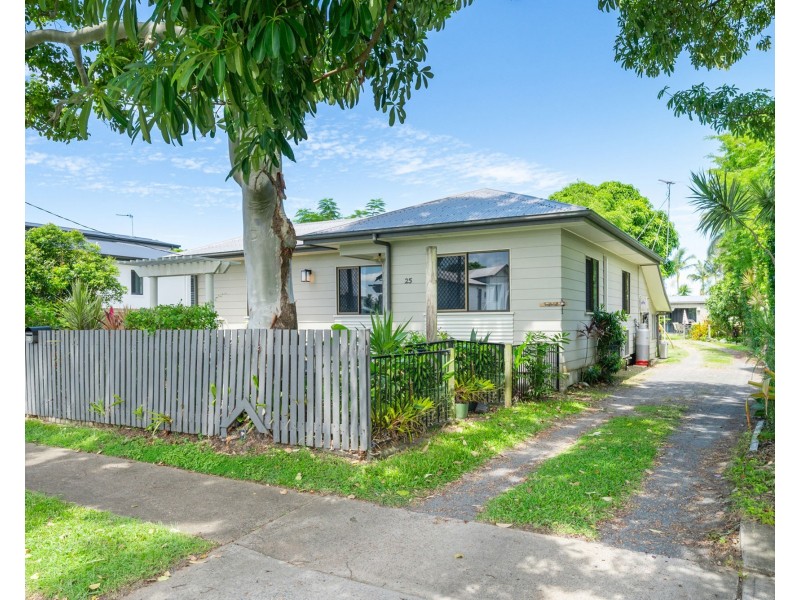 25 Symons Street, South Mackay QLD 4740