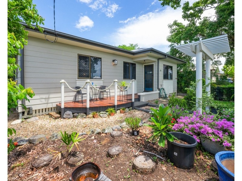 25 Symons Street, South Mackay QLD 4740