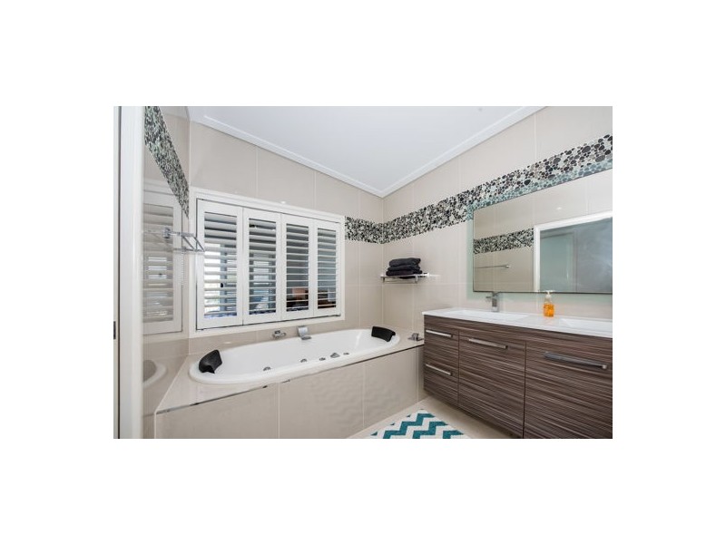 5/19 East Point Drive, Mackay Harbour QLD 4740