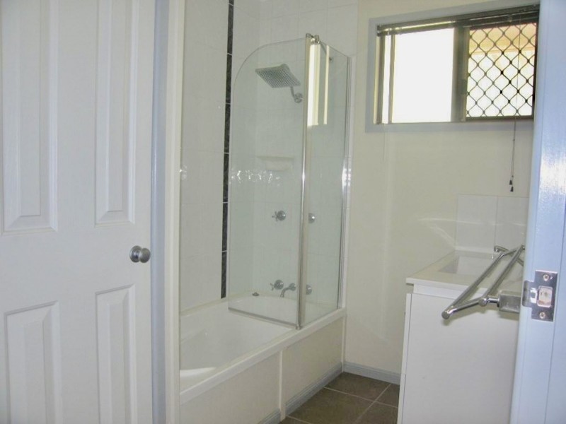 10 Ivana Court, South Mackay QLD 4740