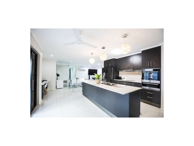 9 Camellen Street, Beaconsfield QLD 4740