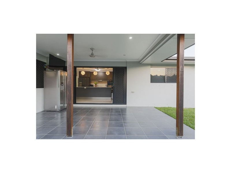 9 Camellen Street, Beaconsfield QLD 4740