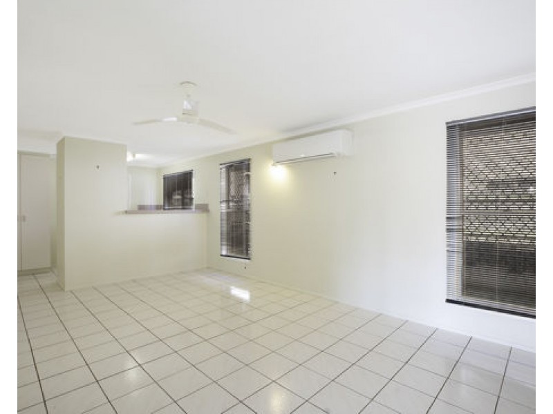 1/27 Scriha Street, North Mackay QLD 4740