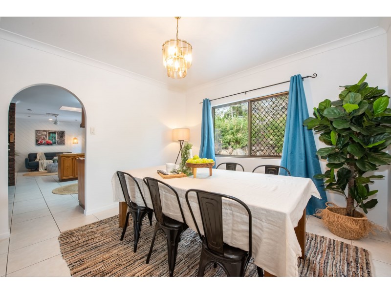 6 Gibbs Court, Mount Pleasant QLD 4740