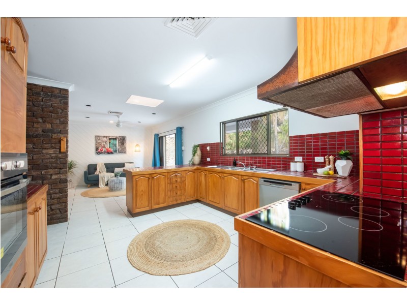 6 Gibbs Court, Mount Pleasant QLD 4740